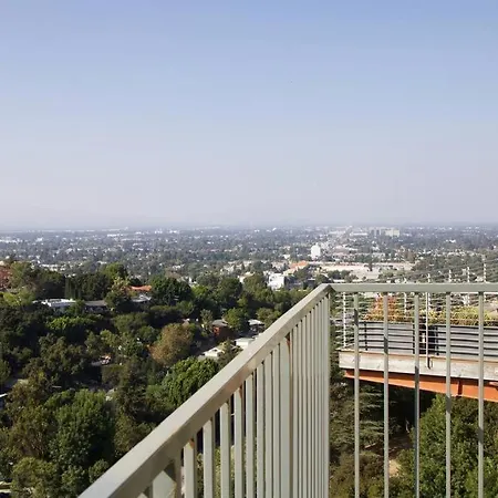 Mountain View Oasis Villa